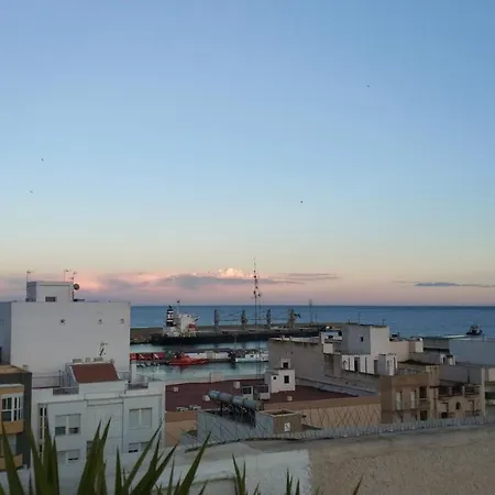 Apartamento ático Puerto De - 3 Minutos De La Playa - Piscina Garrucha